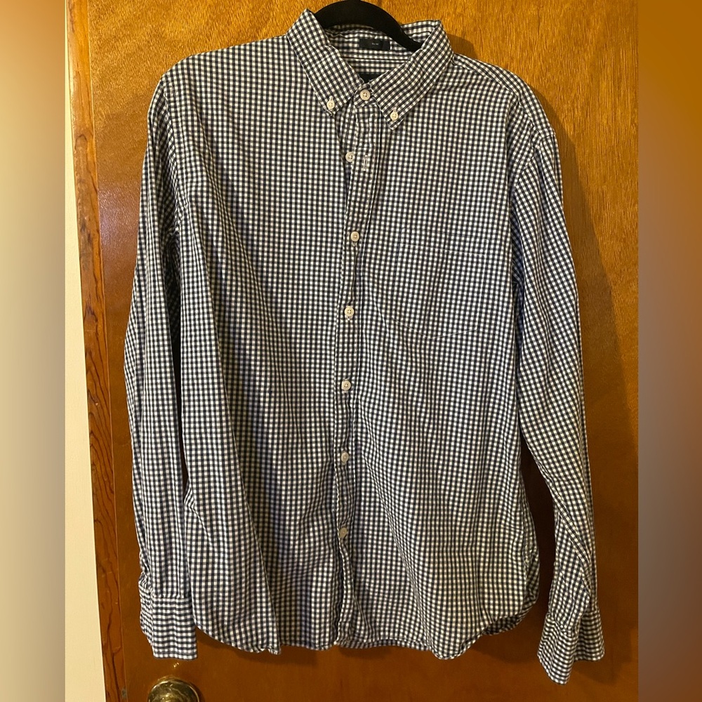 J. crew casual button down size large lined with blue and white.